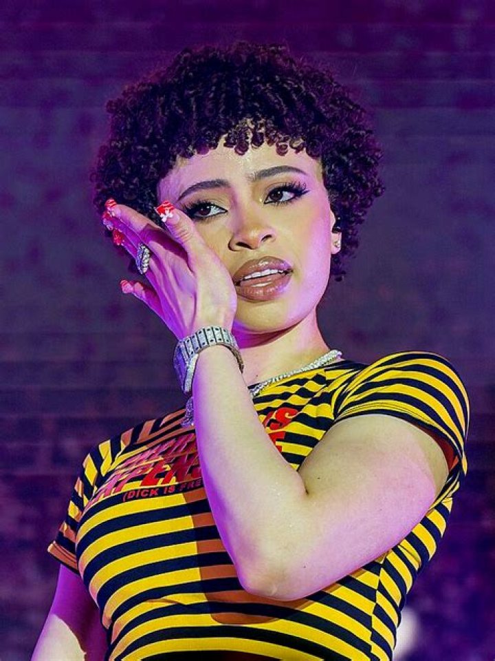 All About Isis Gaston: Groundbreaking Climber And Advocate