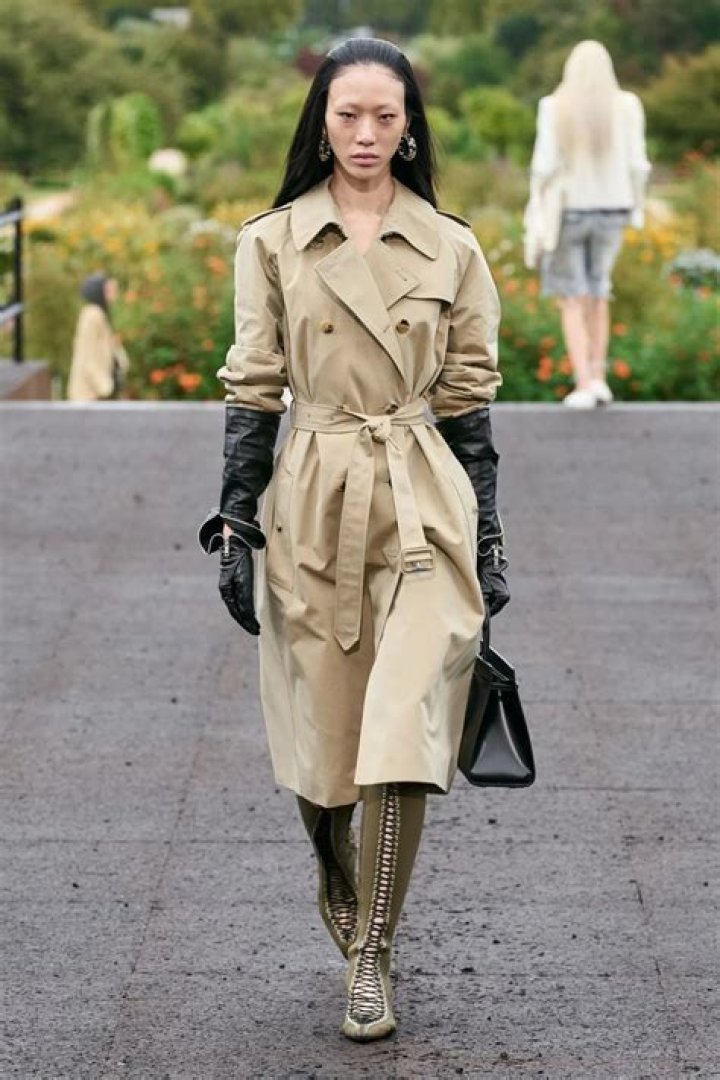 Exclusive Look: Carine Roitfeld's Stylish Progeny