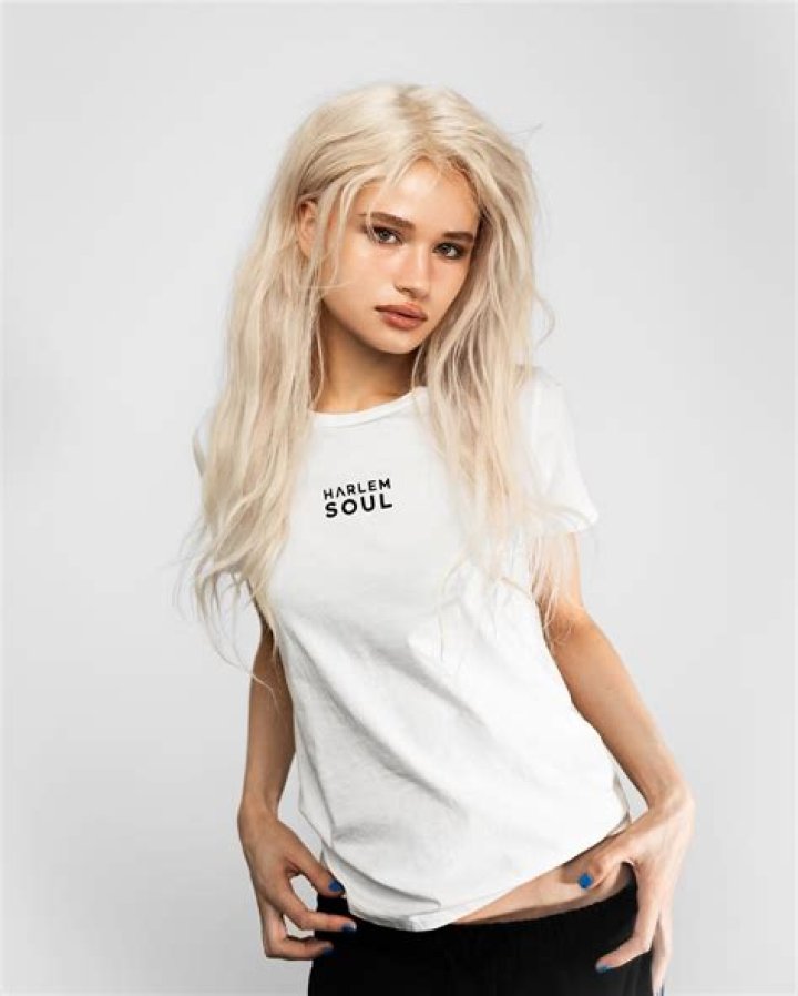 Is Julia Gisella Still Alive?