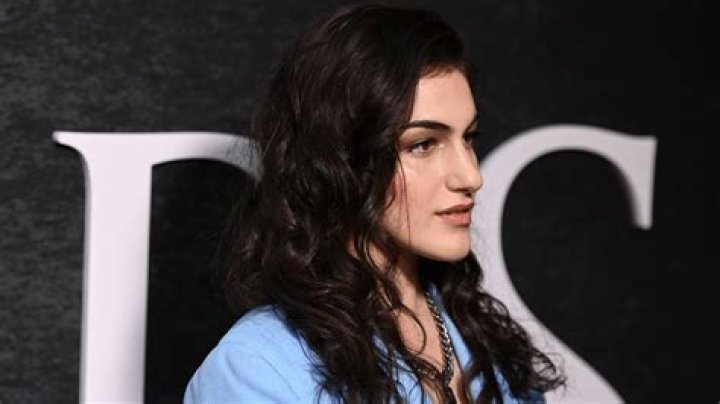 Is Lilli.kay Really Transgender? Find Out The Truth