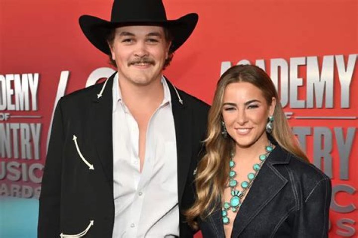 Is Zach Top Married? Uncovering The Truth