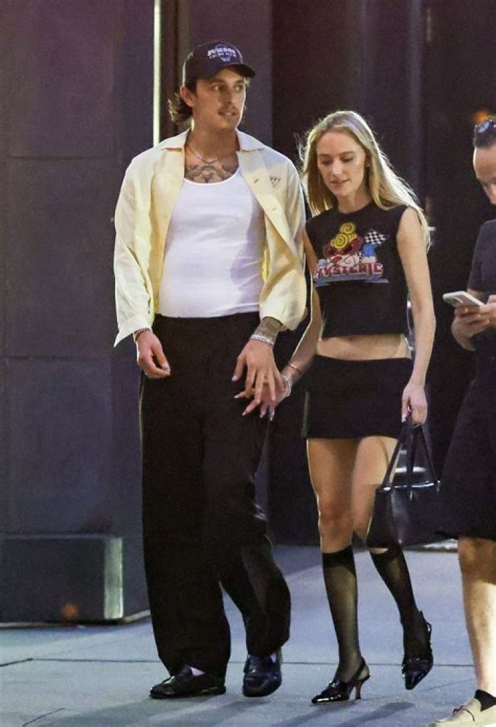 Maika Monroe And Dalton Gomez: The Love Story