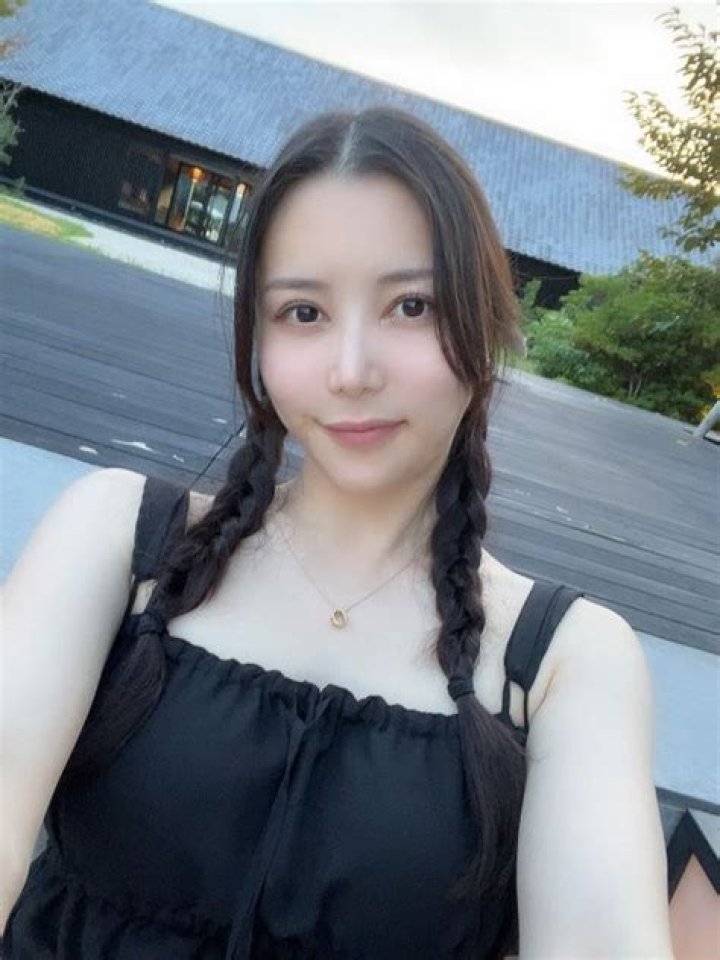 Pablo Escobar's Staggering Daily Income: Unbelievable Riches