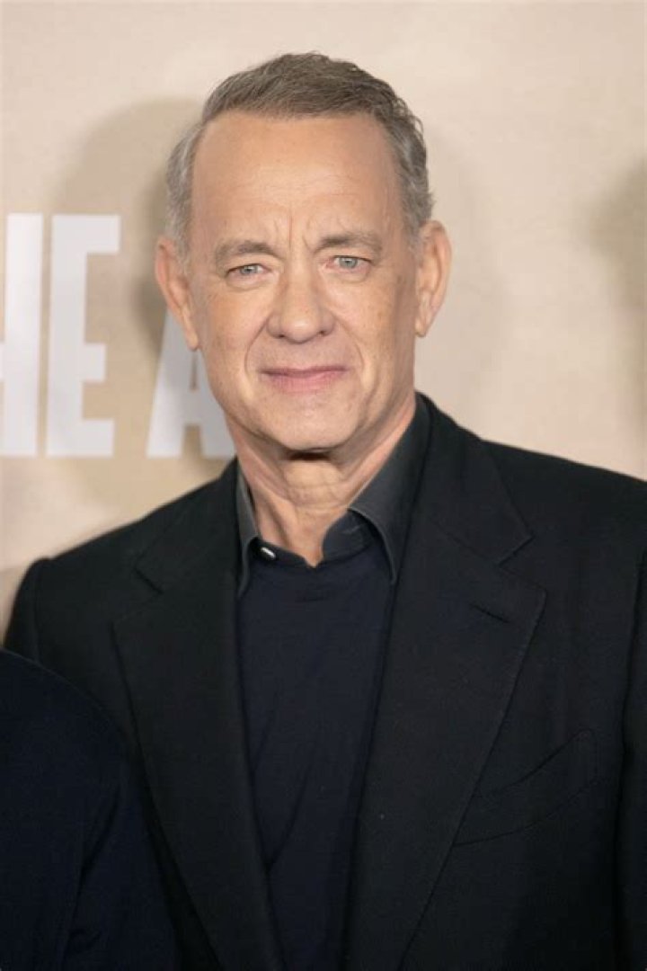 Tom Hanks' Age In 1998: The Definitive Answer