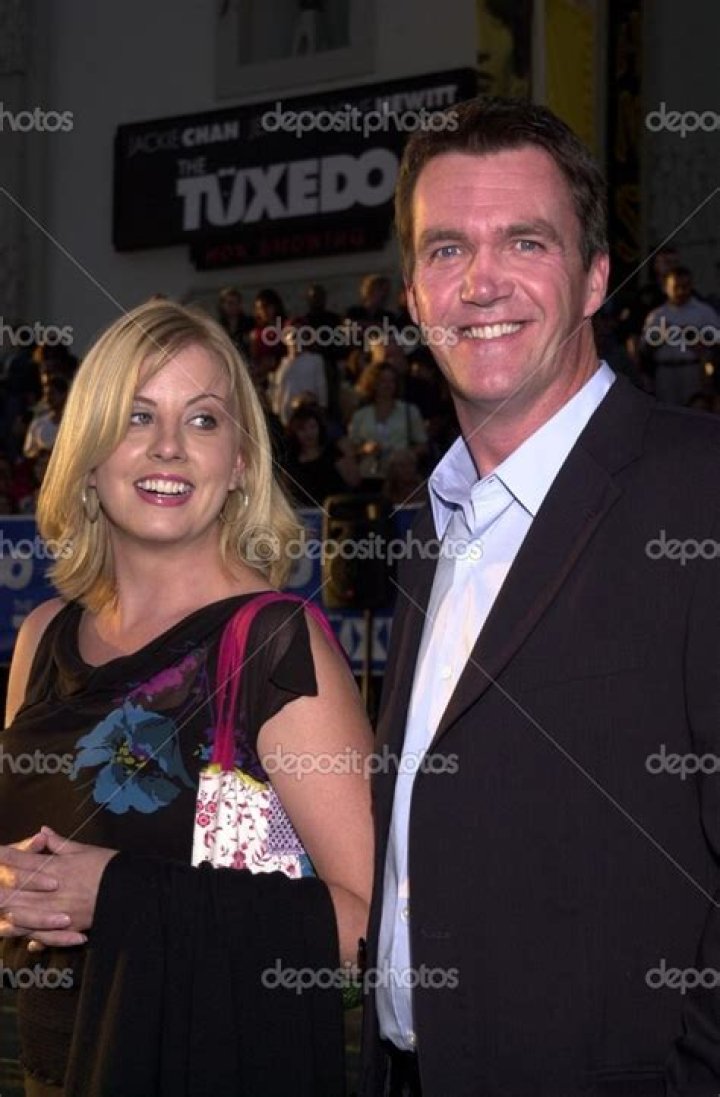 Uncovering Facts: The Untold Truth About Neil Flynn's Wife